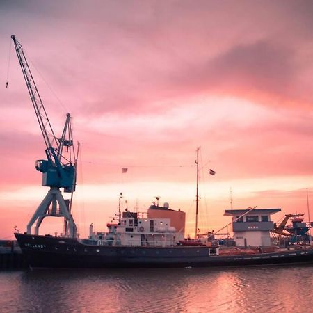 Апартаменты Unieke Woonboot In Харлинген Экстерьер фото