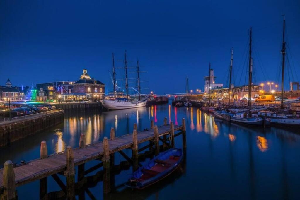 Апартаменты Unieke Woonboot In Харлинген Экстерьер фото